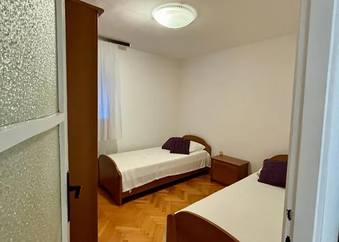 Apartman One *